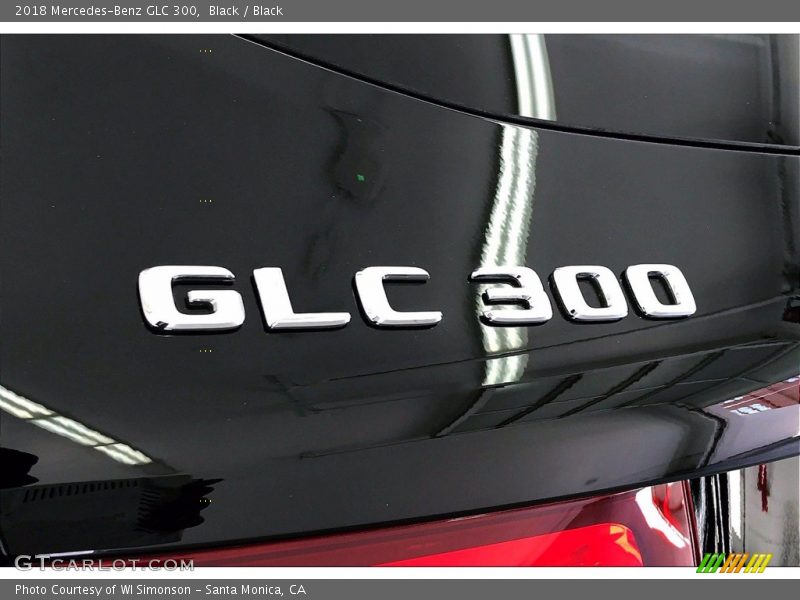Black / Black 2018 Mercedes-Benz GLC 300