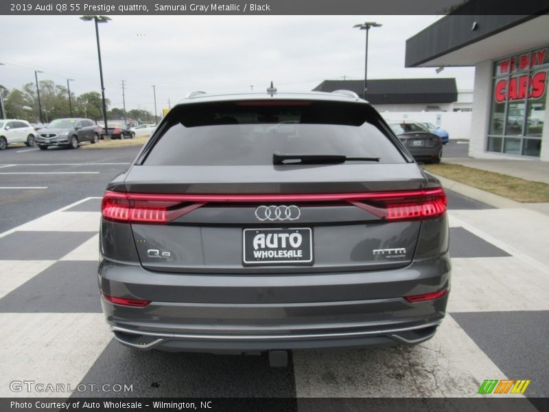 Samurai Gray Metallic / Black 2019 Audi Q8 55 Prestige quattro
