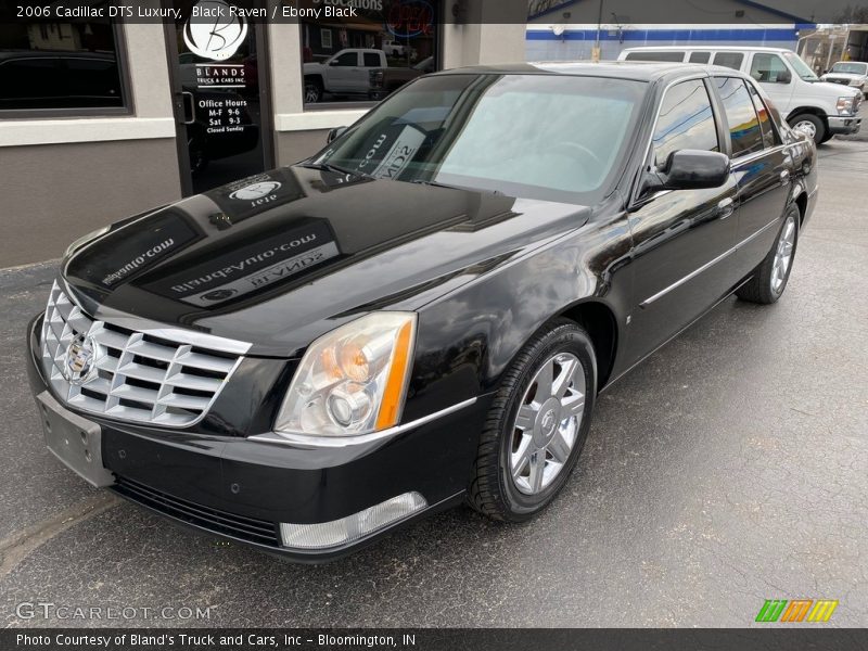 Black Raven / Ebony Black 2006 Cadillac DTS Luxury