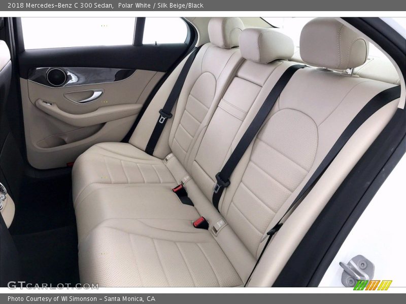 Polar White / Silk Beige/Black 2018 Mercedes-Benz C 300 Sedan