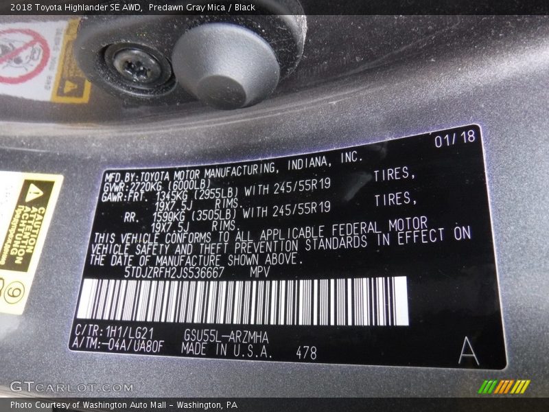 Predawn Gray Mica / Black 2018 Toyota Highlander SE AWD