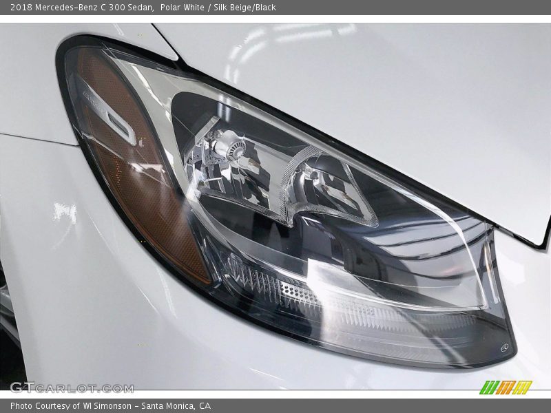 Polar White / Silk Beige/Black 2018 Mercedes-Benz C 300 Sedan