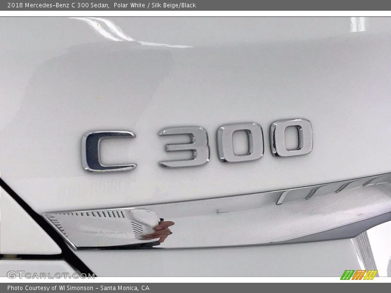 Polar White / Silk Beige/Black 2018 Mercedes-Benz C 300 Sedan