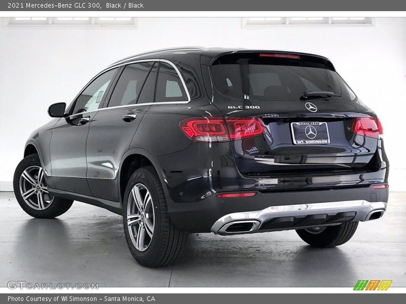 Black / Black 2021 Mercedes-Benz GLC 300