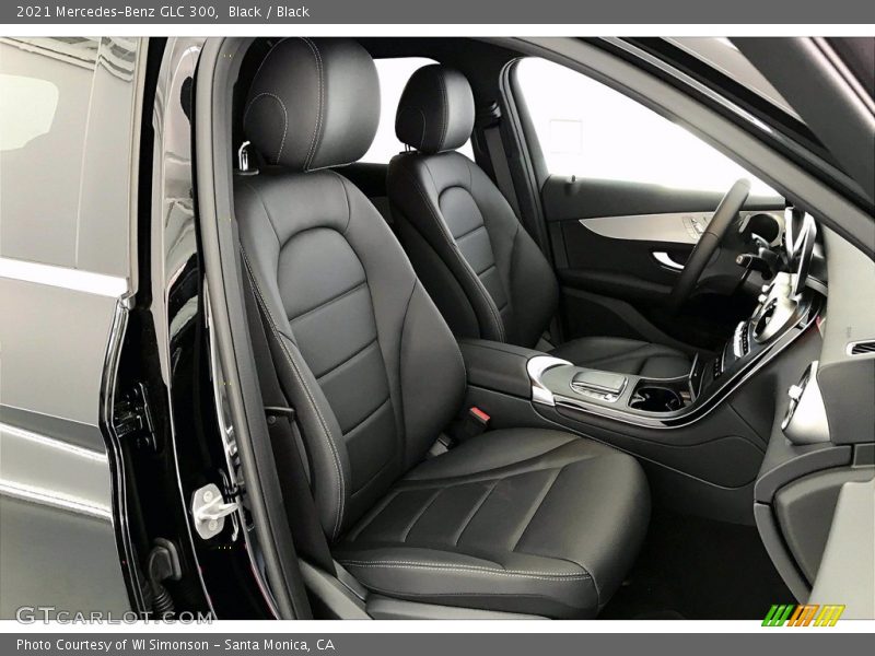 Black / Black 2021 Mercedes-Benz GLC 300