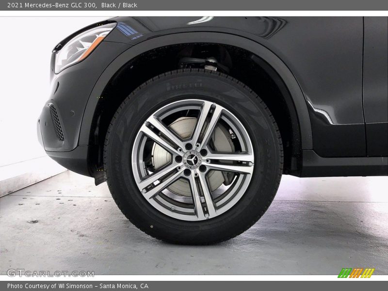Black / Black 2021 Mercedes-Benz GLC 300