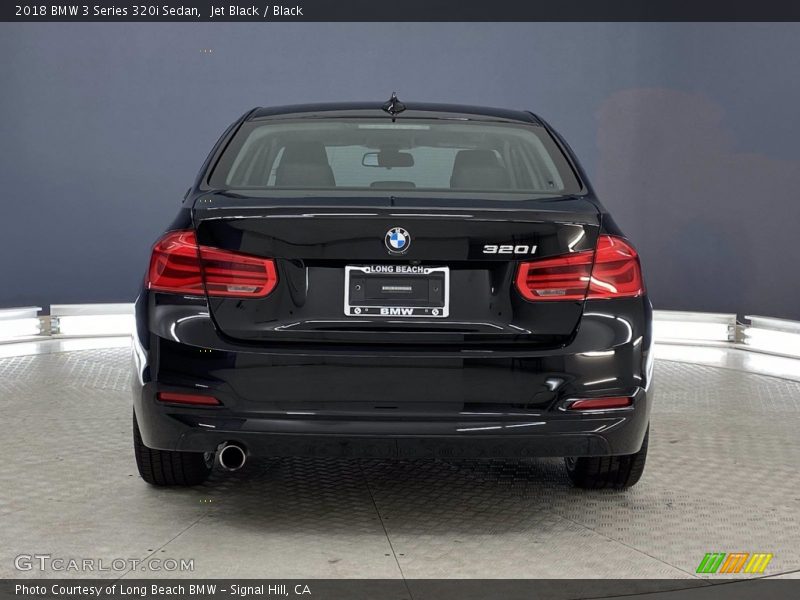 Jet Black / Black 2018 BMW 3 Series 320i Sedan