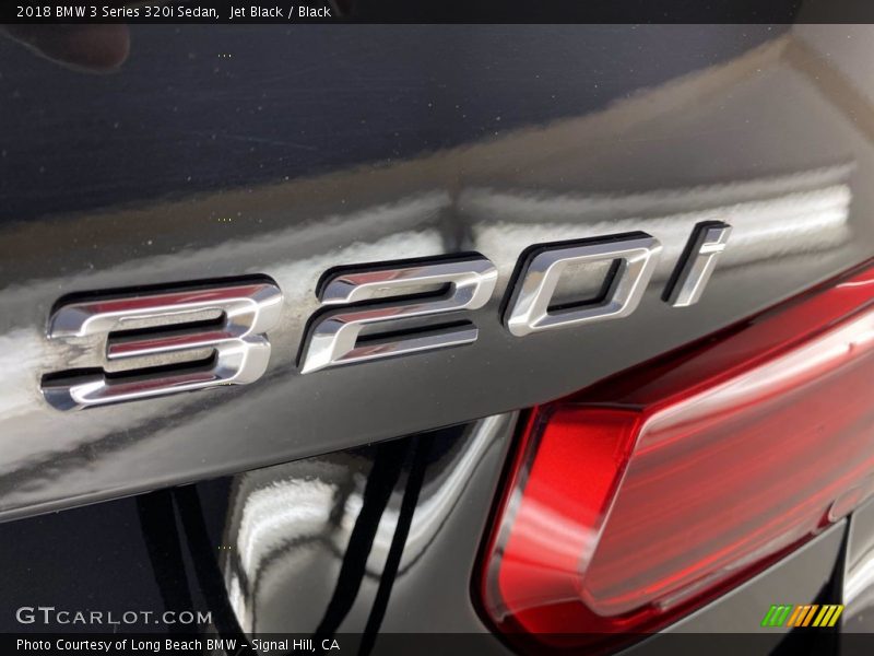 Jet Black / Black 2018 BMW 3 Series 320i Sedan