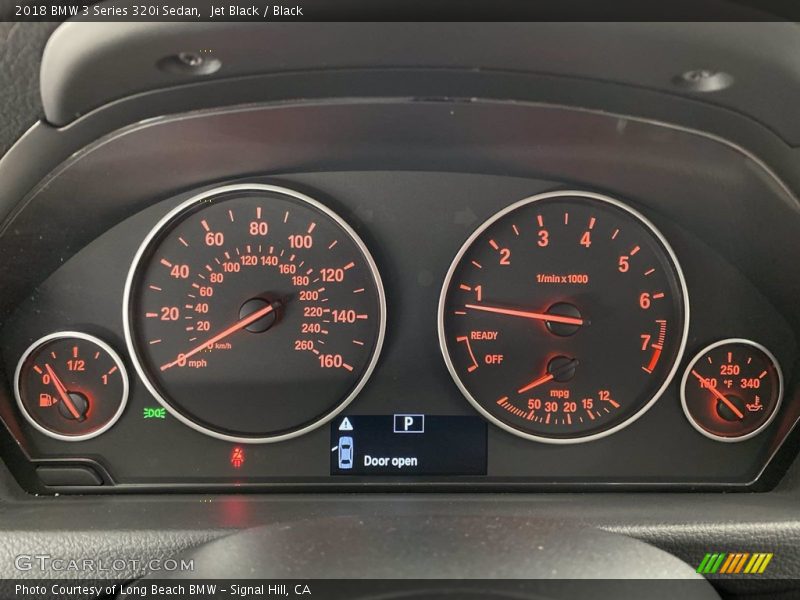 Jet Black / Black 2018 BMW 3 Series 320i Sedan