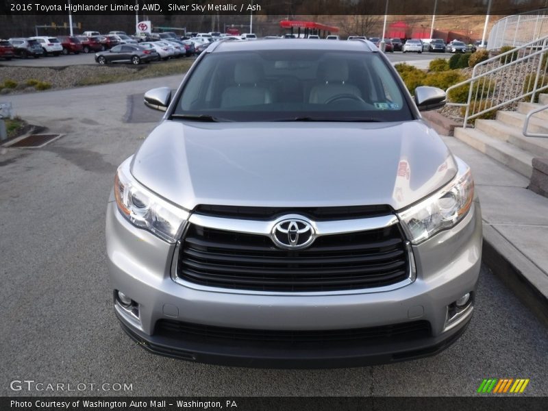 Silver Sky Metallic / Ash 2016 Toyota Highlander Limited AWD