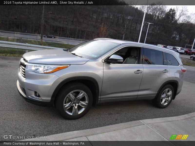 Silver Sky Metallic / Ash 2016 Toyota Highlander Limited AWD