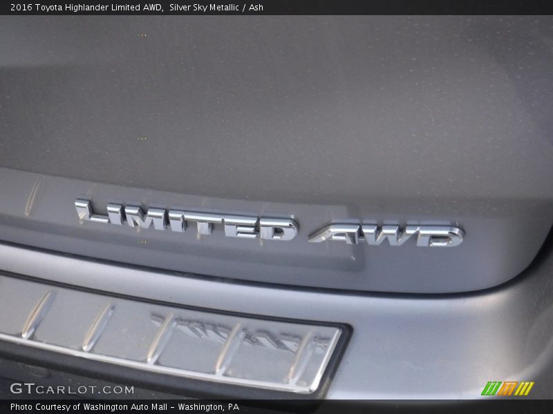 Silver Sky Metallic / Ash 2016 Toyota Highlander Limited AWD
