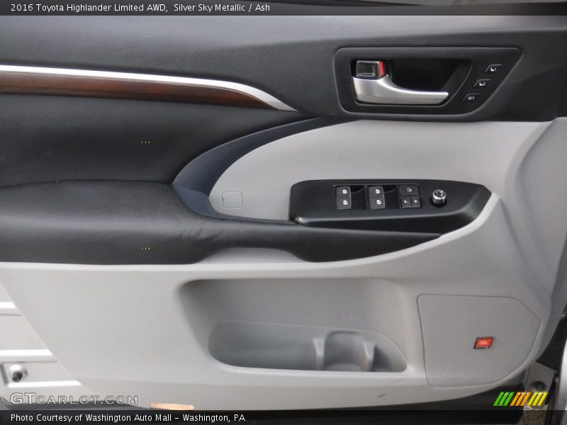 Silver Sky Metallic / Ash 2016 Toyota Highlander Limited AWD