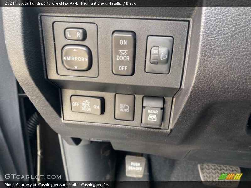 Midnight Black Metallic / Black 2021 Toyota Tundra SR5 CrewMax 4x4