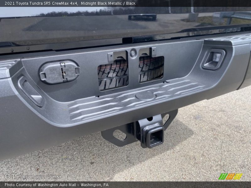 Midnight Black Metallic / Black 2021 Toyota Tundra SR5 CrewMax 4x4