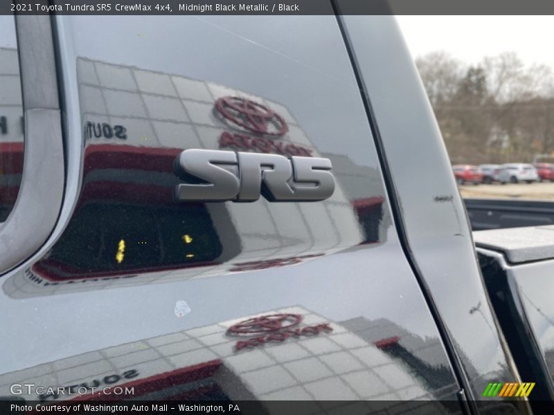Midnight Black Metallic / Black 2021 Toyota Tundra SR5 CrewMax 4x4