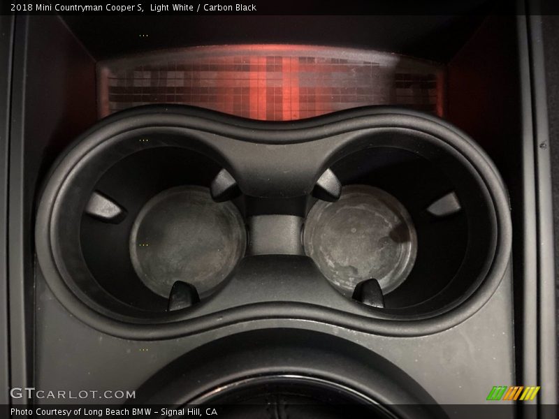 Light White / Carbon Black 2018 Mini Countryman Cooper S