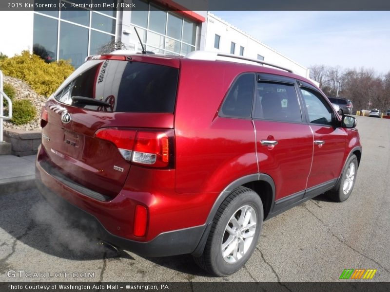 Remington Red / Black 2015 Kia Sorento LX