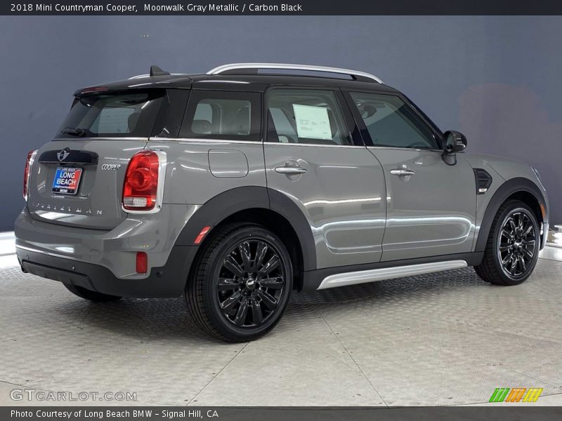 Moonwalk Gray Metallic / Carbon Black 2018 Mini Countryman Cooper