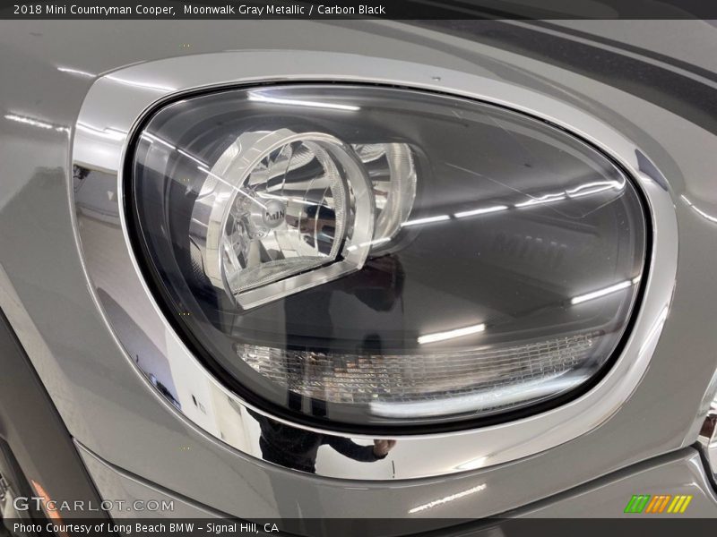 Moonwalk Gray Metallic / Carbon Black 2018 Mini Countryman Cooper