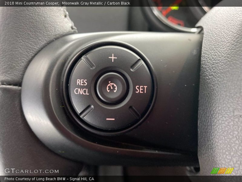 Moonwalk Gray Metallic / Carbon Black 2018 Mini Countryman Cooper