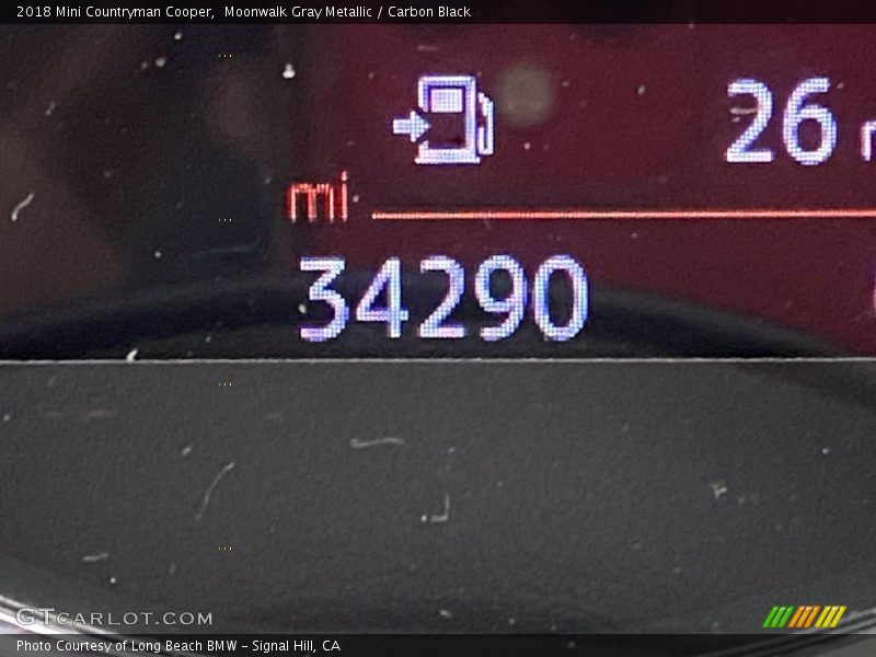 Moonwalk Gray Metallic / Carbon Black 2018 Mini Countryman Cooper