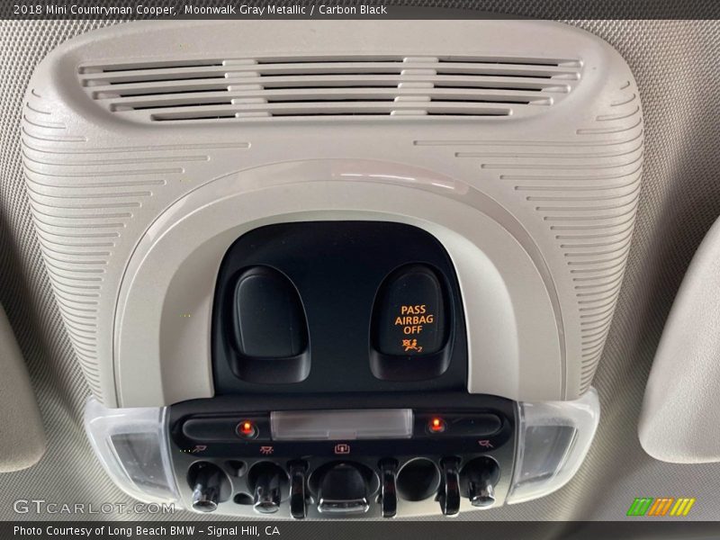 Moonwalk Gray Metallic / Carbon Black 2018 Mini Countryman Cooper