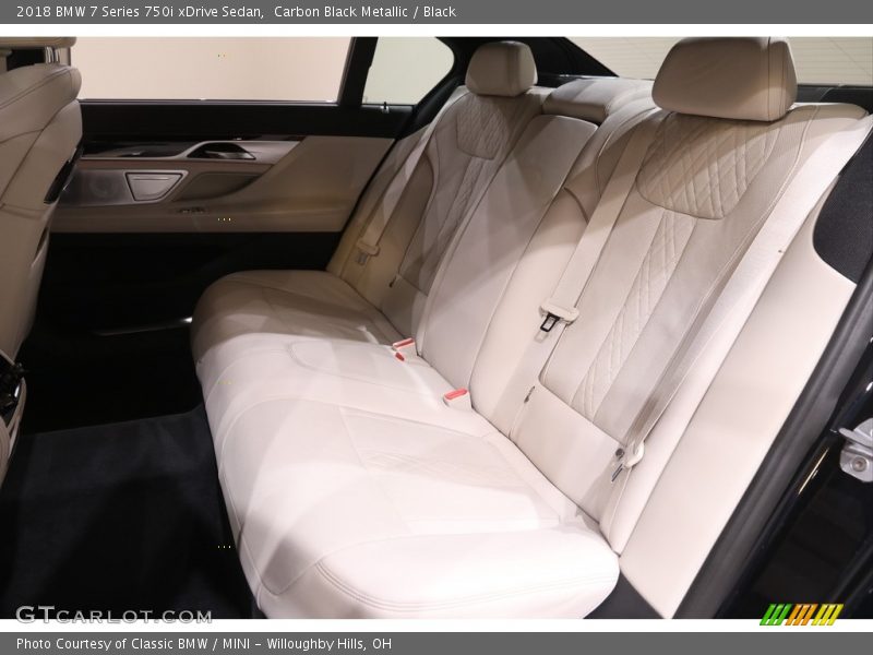 Carbon Black Metallic / Black 2018 BMW 7 Series 750i xDrive Sedan