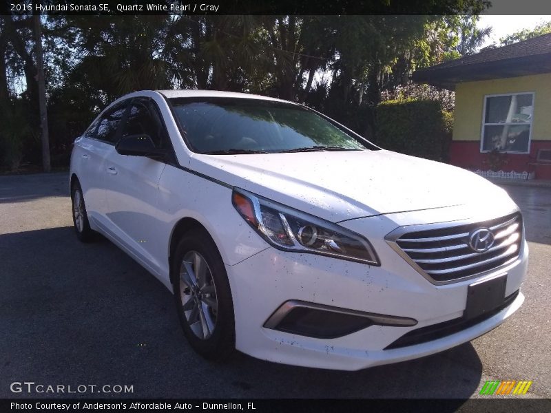 Quartz White Pearl / Gray 2016 Hyundai Sonata SE
