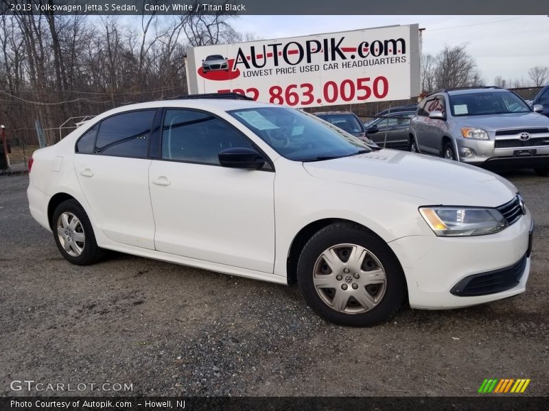 Candy White / Titan Black 2013 Volkswagen Jetta S Sedan