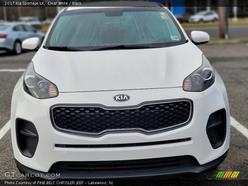 Clear White / Black 2017 Kia Sportage LX
