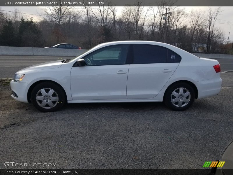 Candy White / Titan Black 2013 Volkswagen Jetta S Sedan