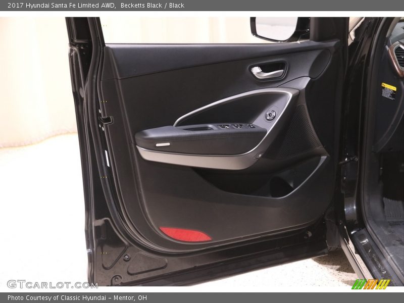 Becketts Black / Black 2017 Hyundai Santa Fe Limited AWD