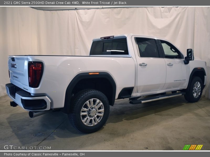 White Frost Tricoat / Jet Black 2021 GMC Sierra 2500HD Denali Crew Cab 4WD