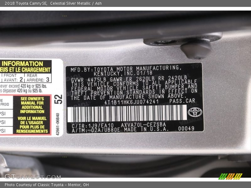Celestial Silver Metallic / Ash 2018 Toyota Camry SE