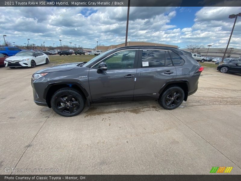 Magnetic Gray Metallic / Black 2021 Toyota RAV4 XSE AWD Hybrid