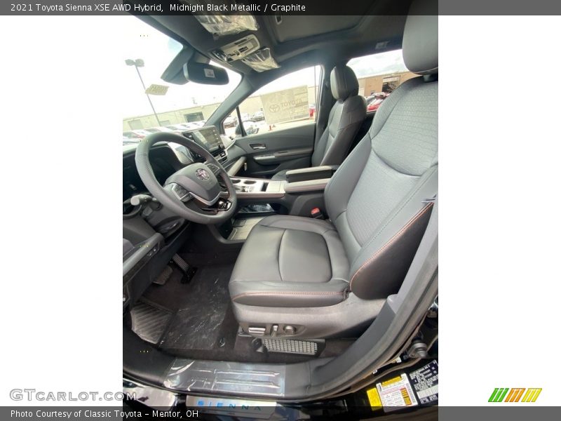 Midnight Black Metallic / Graphite 2021 Toyota Sienna XSE AWD Hybrid