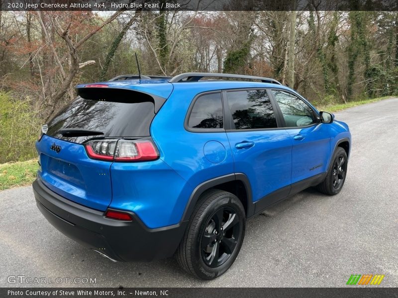 Hydro Blue Pearl / Black 2020 Jeep Cherokee Altitude 4x4