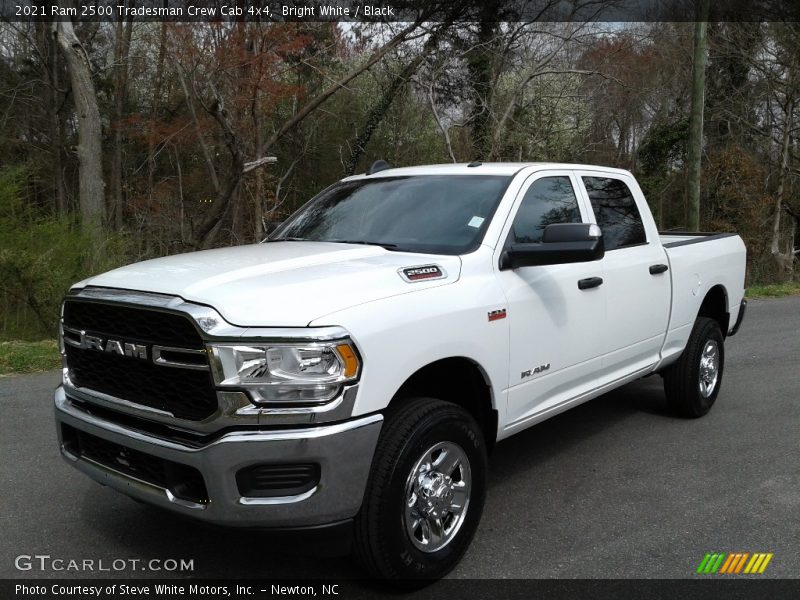 Bright White / Black 2021 Ram 2500 Tradesman Crew Cab 4x4
