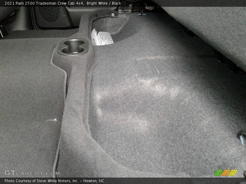 Bright White / Black 2021 Ram 2500 Tradesman Crew Cab 4x4