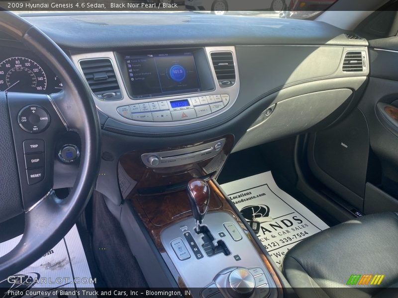 Black Noir Pearl / Black 2009 Hyundai Genesis 4.6 Sedan