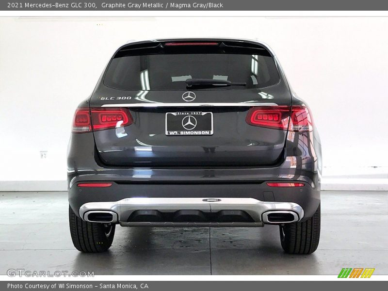 Graphite Gray Metallic / Magma Gray/Black 2021 Mercedes-Benz GLC 300