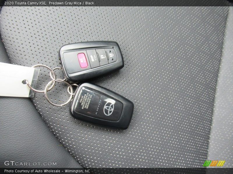 Predawn Gray Mica / Black 2020 Toyota Camry XSE