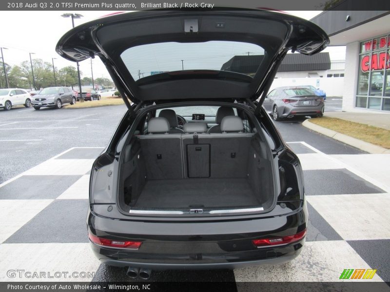 Brilliant Black / Rock Gray 2018 Audi Q3 2.0 TFSI Premium Plus quattro