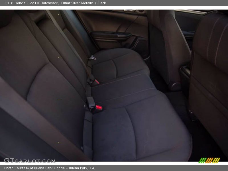 Lunar Silver Metallic / Black 2018 Honda Civic EX Hatchback