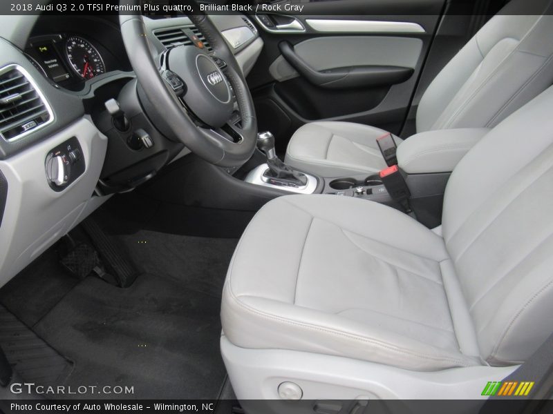 Brilliant Black / Rock Gray 2018 Audi Q3 2.0 TFSI Premium Plus quattro