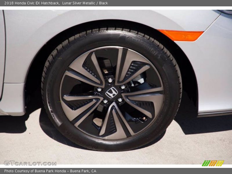 Lunar Silver Metallic / Black 2018 Honda Civic EX Hatchback