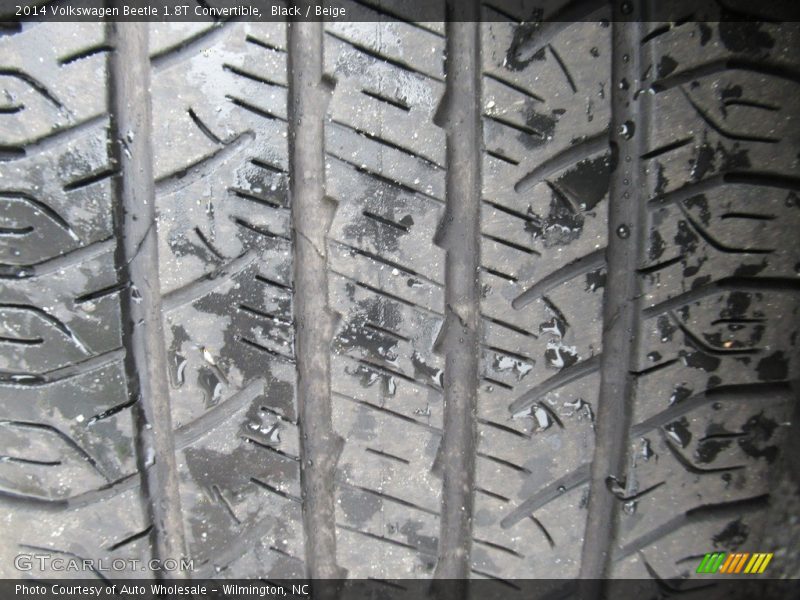 Black / Beige 2014 Volkswagen Beetle 1.8T Convertible
