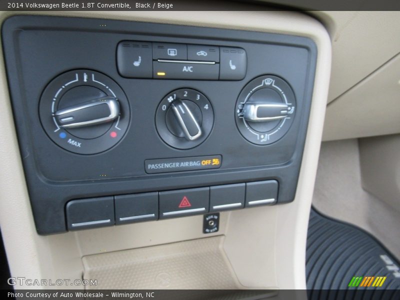 Black / Beige 2014 Volkswagen Beetle 1.8T Convertible