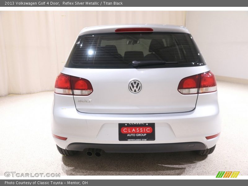 Reflex Silver Metallic / Titan Black 2013 Volkswagen Golf 4 Door